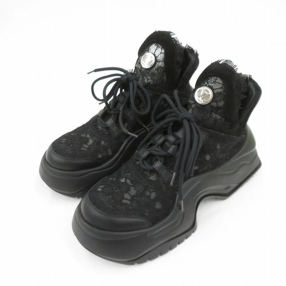 LOUIS VUITTON LV Archlight Sneakers Black
